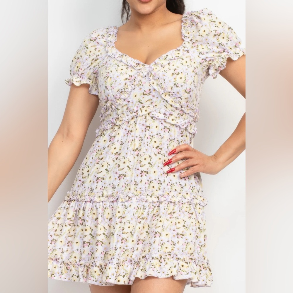 Chic Floral Mini Dress with Ruffle Details
